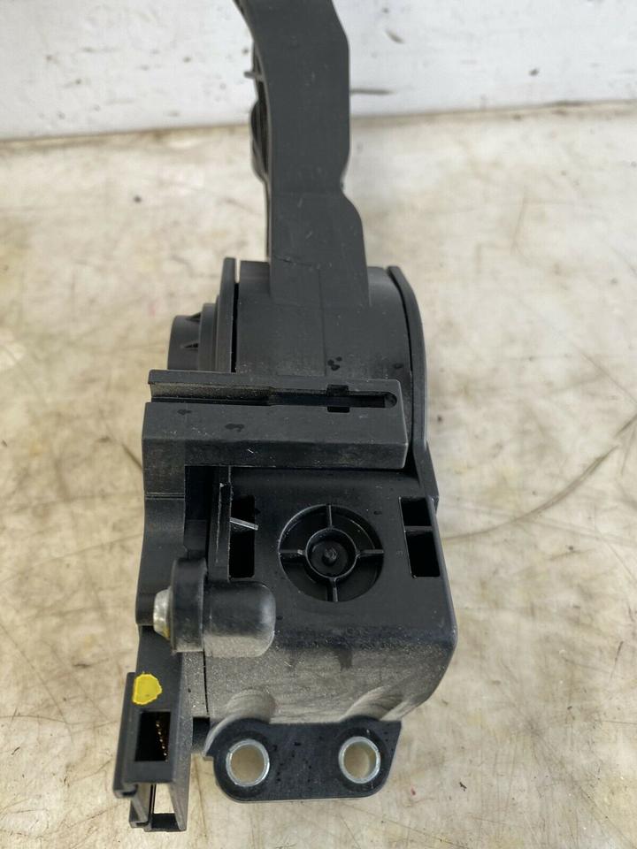 VW Audi Seat Skoda Automatik Gaspedal Pedal 6R2723503A – Bild 4