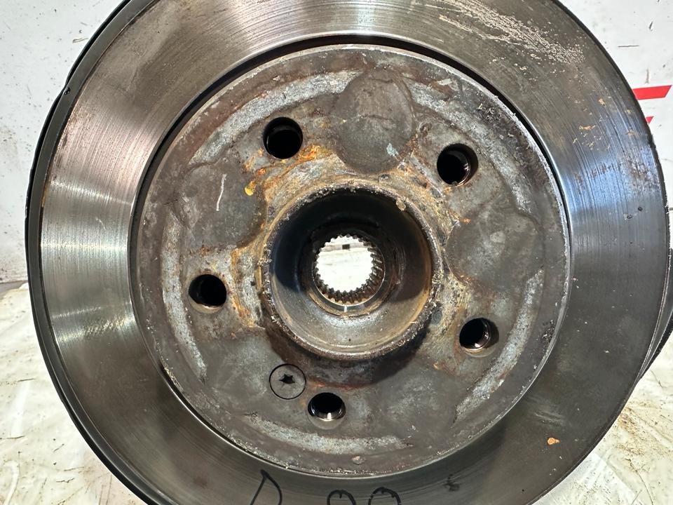 Mercedes W212 E350 CDI Achsschenkel Radnabe Radträger Hinten – Bild 5