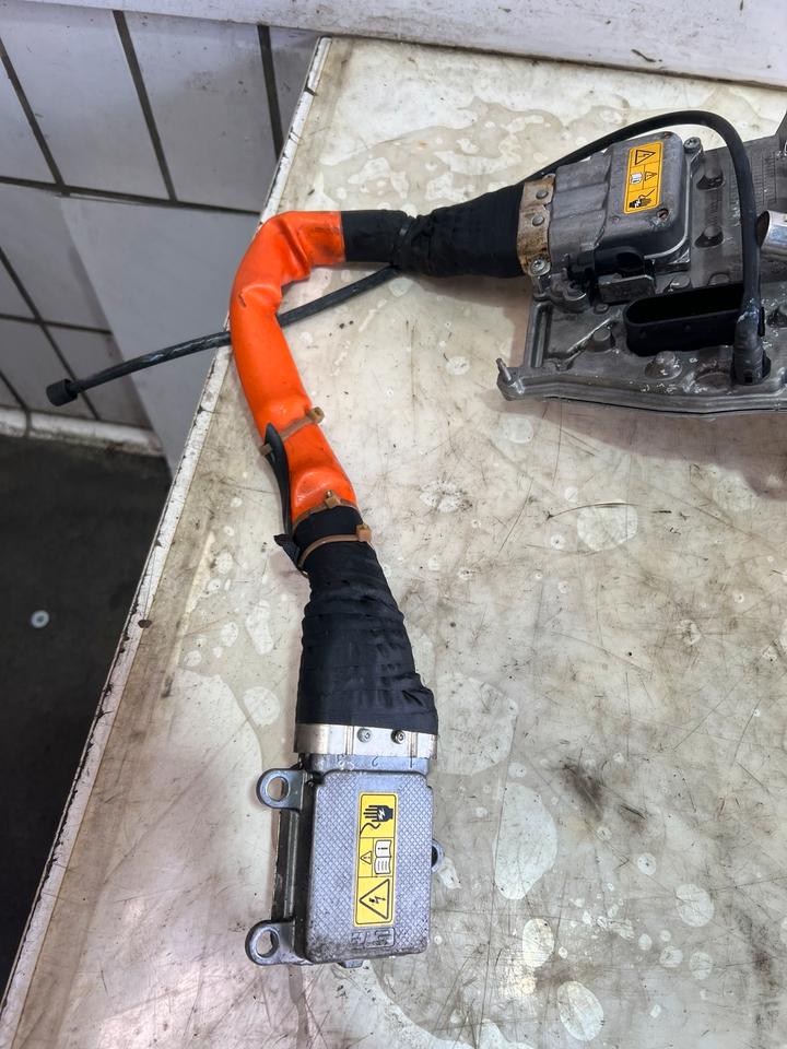 BMW 7er F01 F02 ActiveHybrid Batterie 8618232 – Bild 8