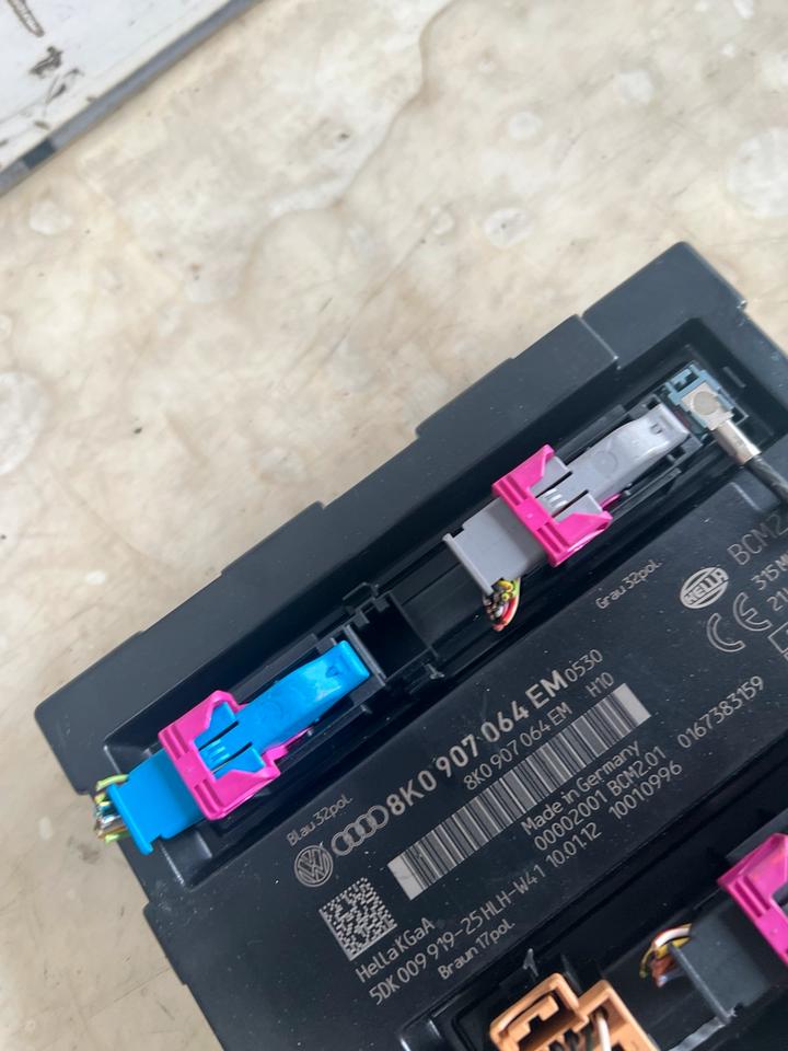 Audi A4 B8 8K Bordnetzsteuergerät Steuergerät 8K0907064EM – Bild 5