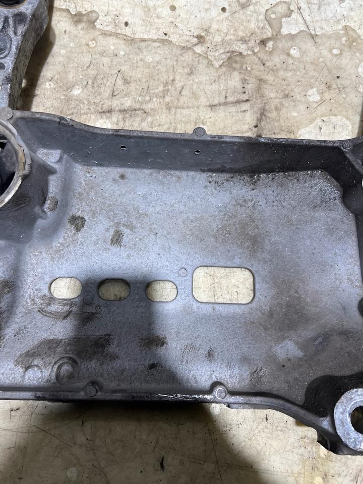 VW Passat Audi TT 8J Achse Vorderachse Vorderachsträger 3C0199369 – Bild 4