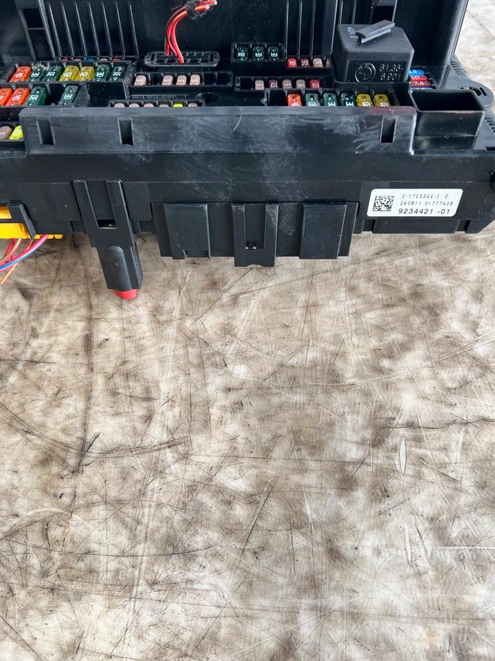 BMW 7er F01 F02 Sicherungskasten 9234421 – Bild 3