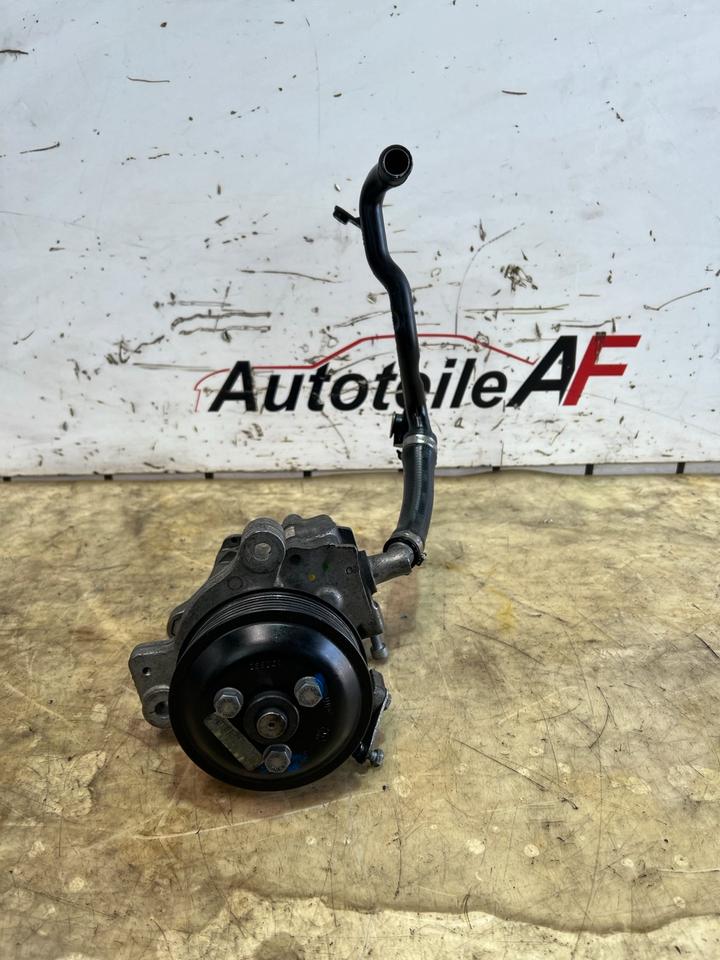 BMW 6er 7er F13 F01 F06 N63 Servopumpe Hydraulikpumpe 6796494