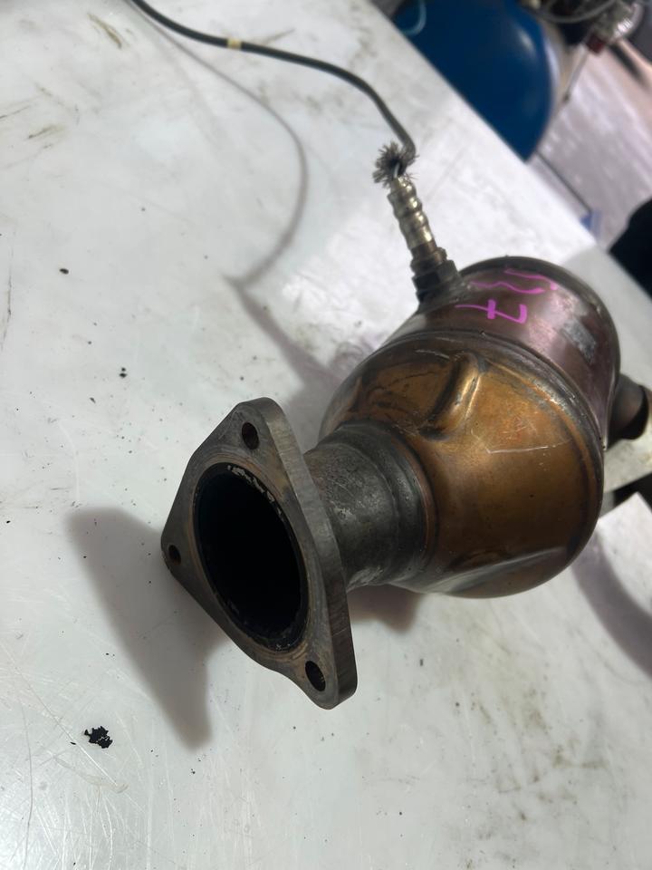 Audi A7 4G C7 3.0 TFSI Katalysator Kat Krümmerkat 4G0131703T – Bild 10