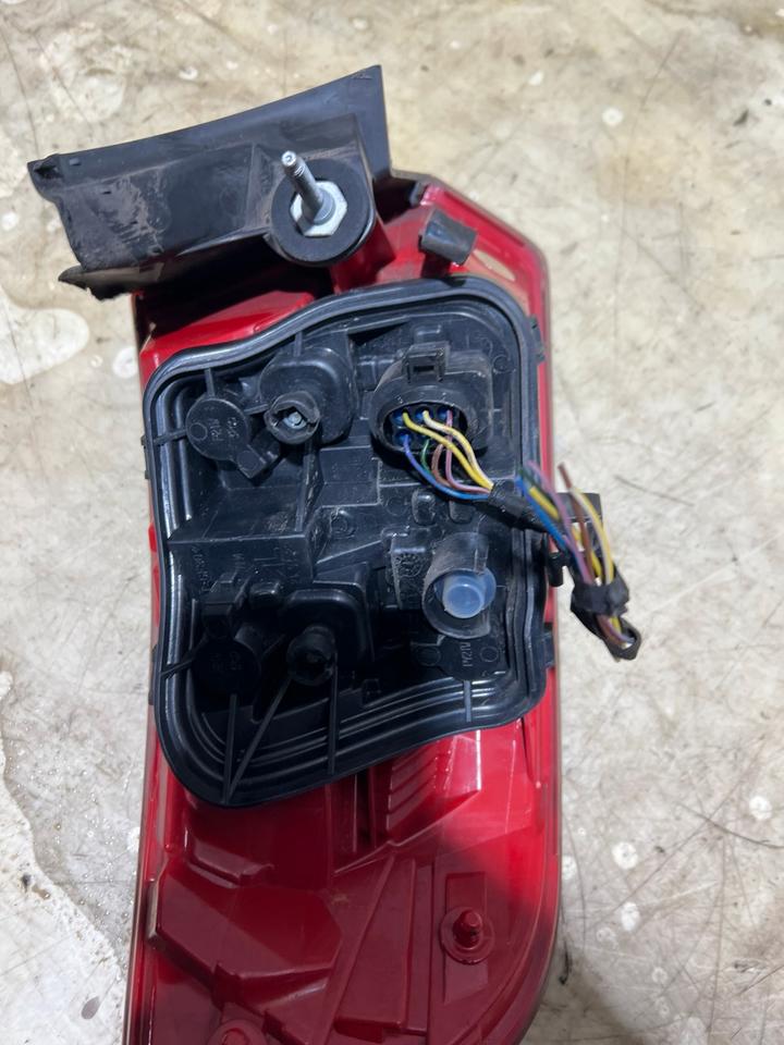 Audi A3 8P Facelift Heckleuchte Rückleuchte Leuchte Hinten – Bild 9