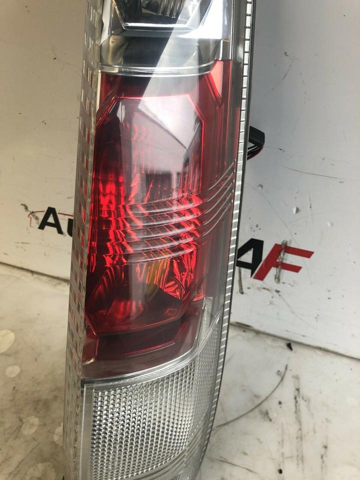 Nissan X-Trail T30 Heckleuchte Rückleuchte Rücklicht Rechts – Bild 5