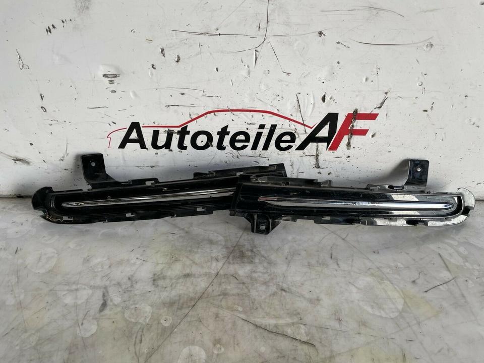 Volvo V40 Stoßfängergitter Gitter Vorne Rechts Links 31347059