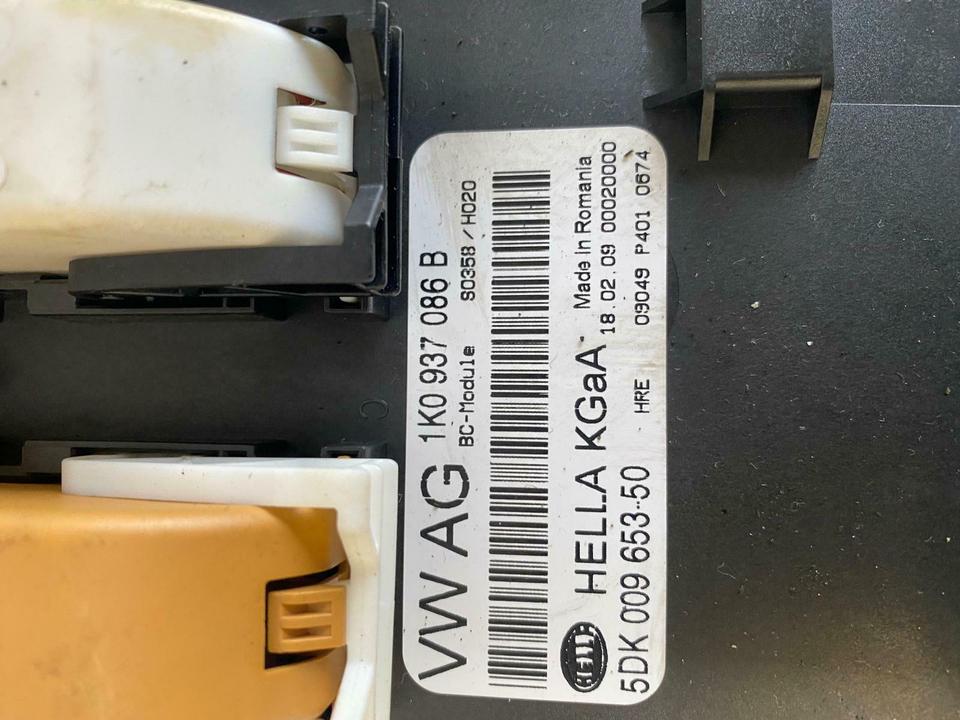 VW Golf 5 6 Bordnetzsteuergerät Steuergerät 1K0937086B – Bild 2