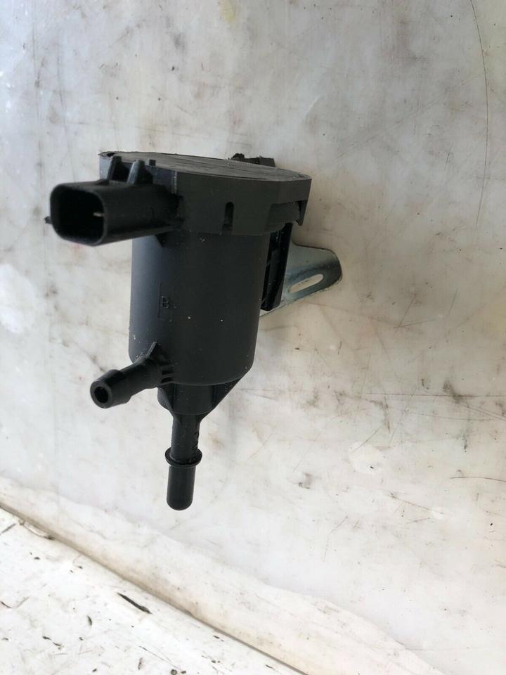 Mercedes CLS W218 Magnetventil A0014760532 – Bild 5