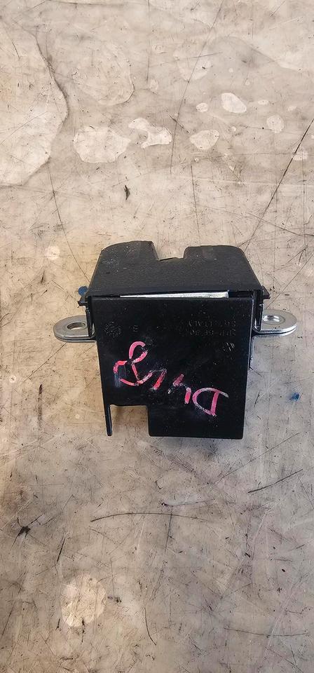 VW Touran 1T Heckklappenschloss Schloss Hinten 1T0827505J – Bild 2