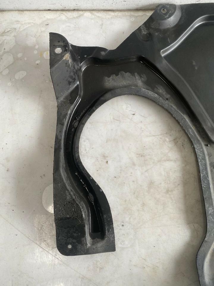 Mercedes CLS W218 Unterbodenverkleidung Verkleidung A2125243130 – Bild 3