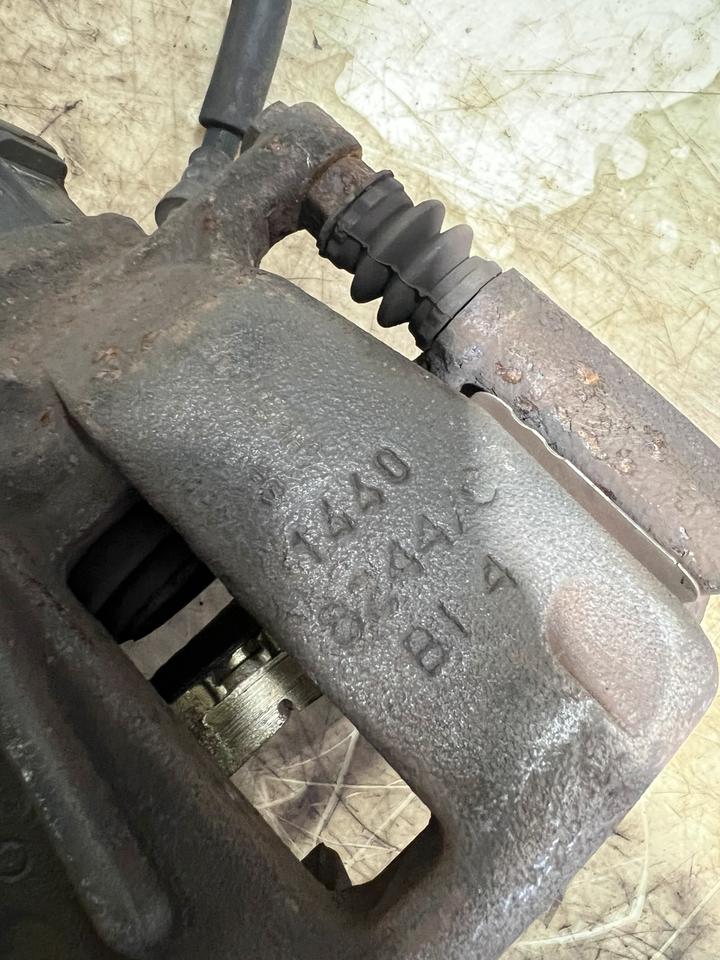 Audi A8 S8 4H D4 Bremssattel Bremse Bremssättel Hinten – Bild 12