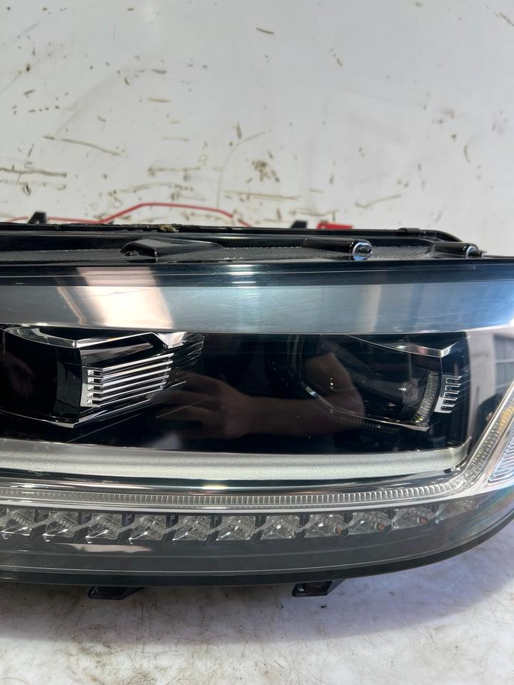 VW Touran 5T1 Voll LED Scheinwerfer Xenonscheinwerfer Vorne – Bild 14