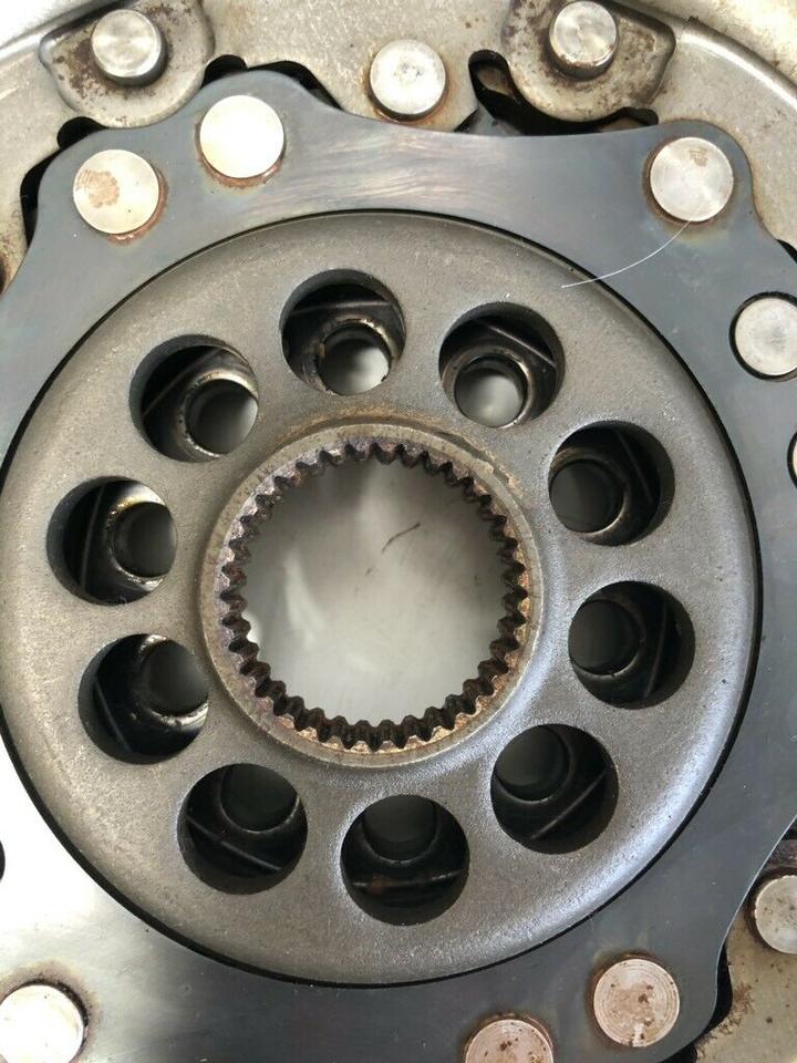 VW Audi TT 8N 3.2 Schwungscheibe Zweimassenschwungrad 022105266S – Bild 4