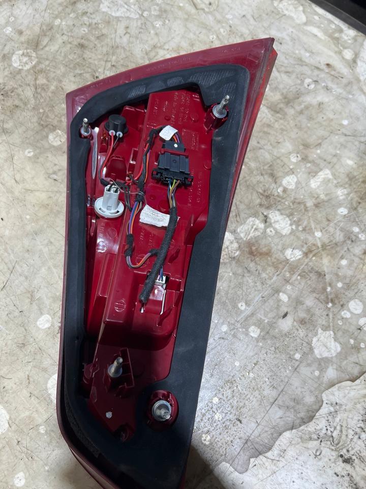 Audi A1 8X LED Heckleuchte Rückleuchte Leuchte Hinten – Bild 9