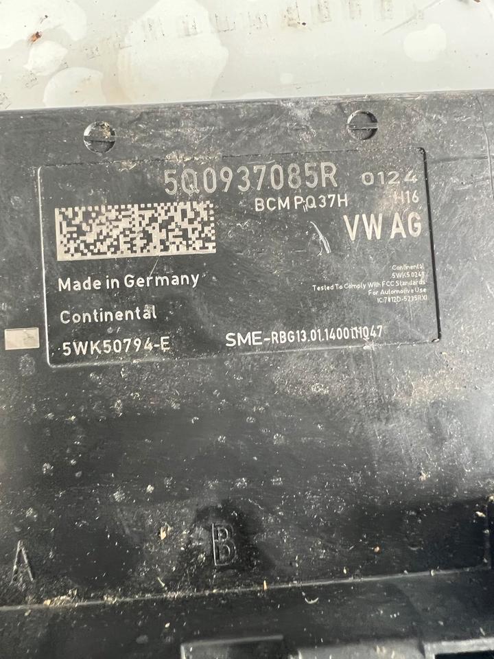 VW Golf 7 VII Steuergerät 5Q0937085R – Bild 4