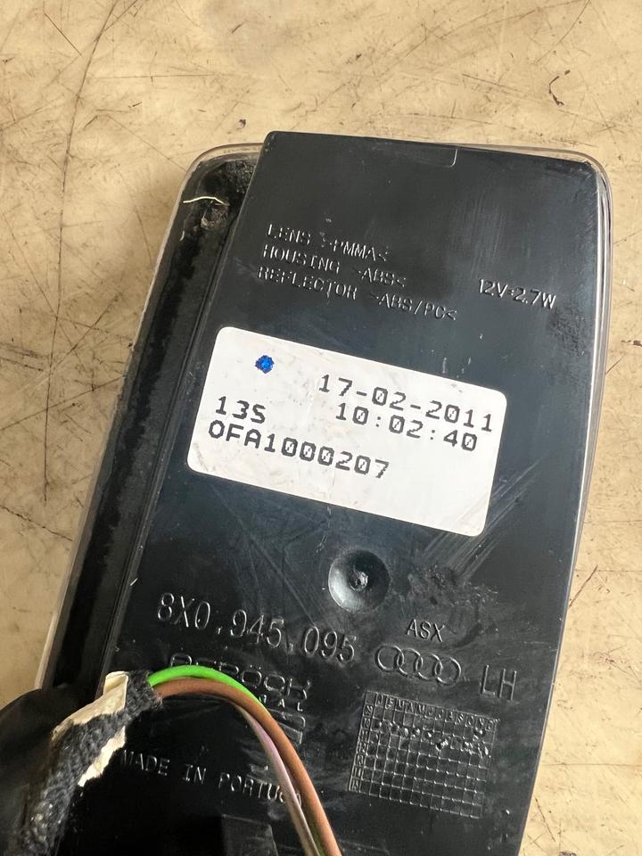 Audi A1 8X Schlussleuchte Rückleuchte Hinten 8X0945095 8X0945096 – Bild 12