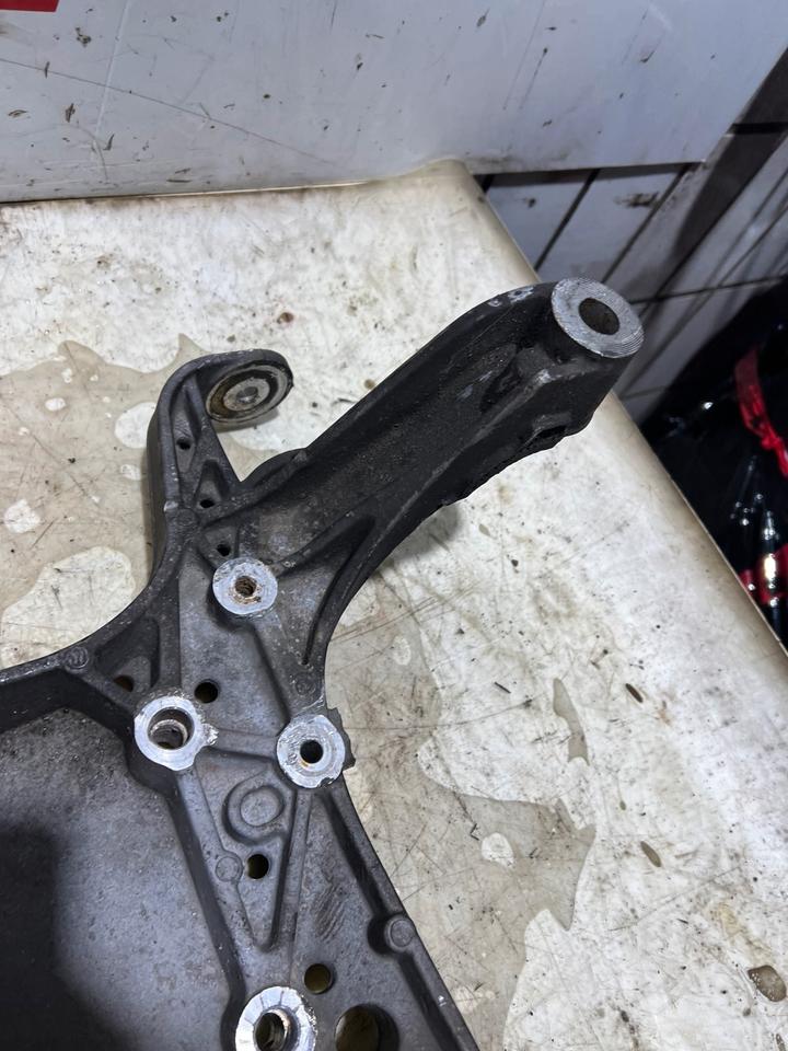 VW Passat Audi TT 8J Achse Vorderachse Vorderachsträger 3C0199369 – Bild 6