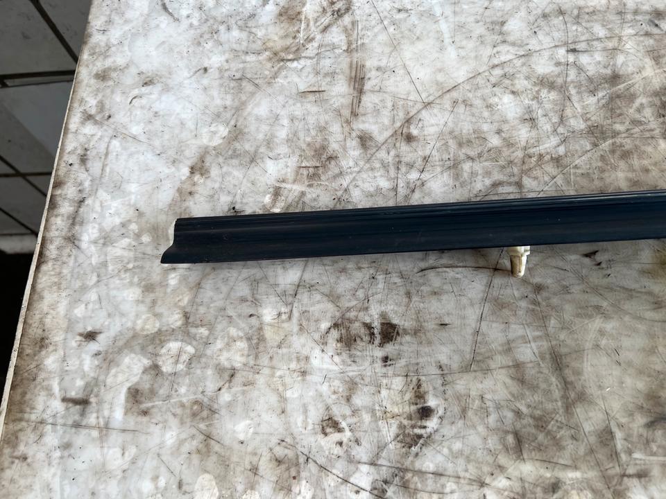 BMW 8er E31 Leisten – Bild 8