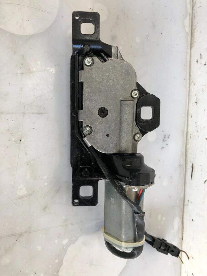 BMW 5er E61 Heckklappenschloss Kofferraumschloss 7129931 – Bild 4