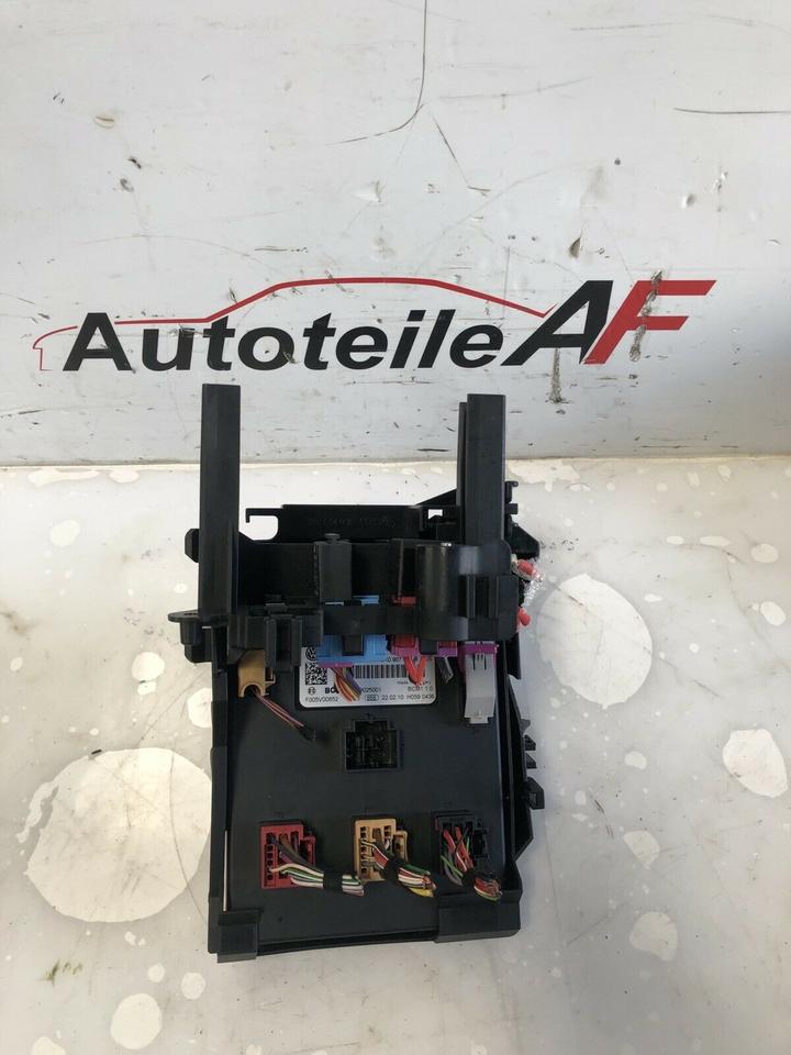 Audi A4 B8 8K Bordnetzsteuergerät Steuergerät 8K0907063N