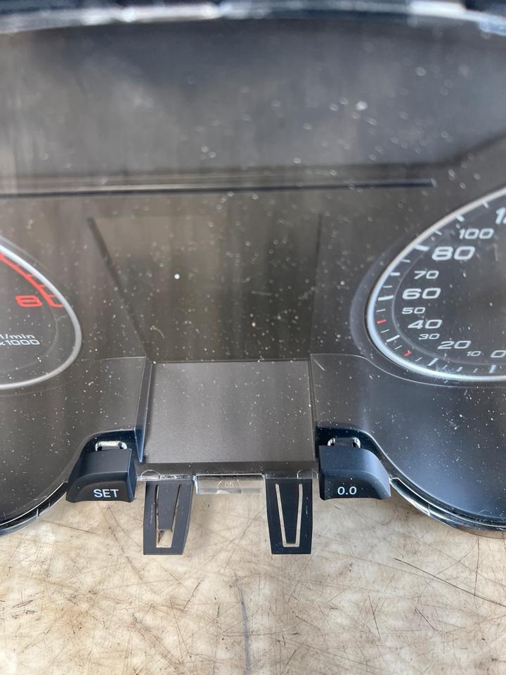 Audi A4 B8 8K Tacho Tachometer Kombiinstrument 8K0920931T – Bild 4