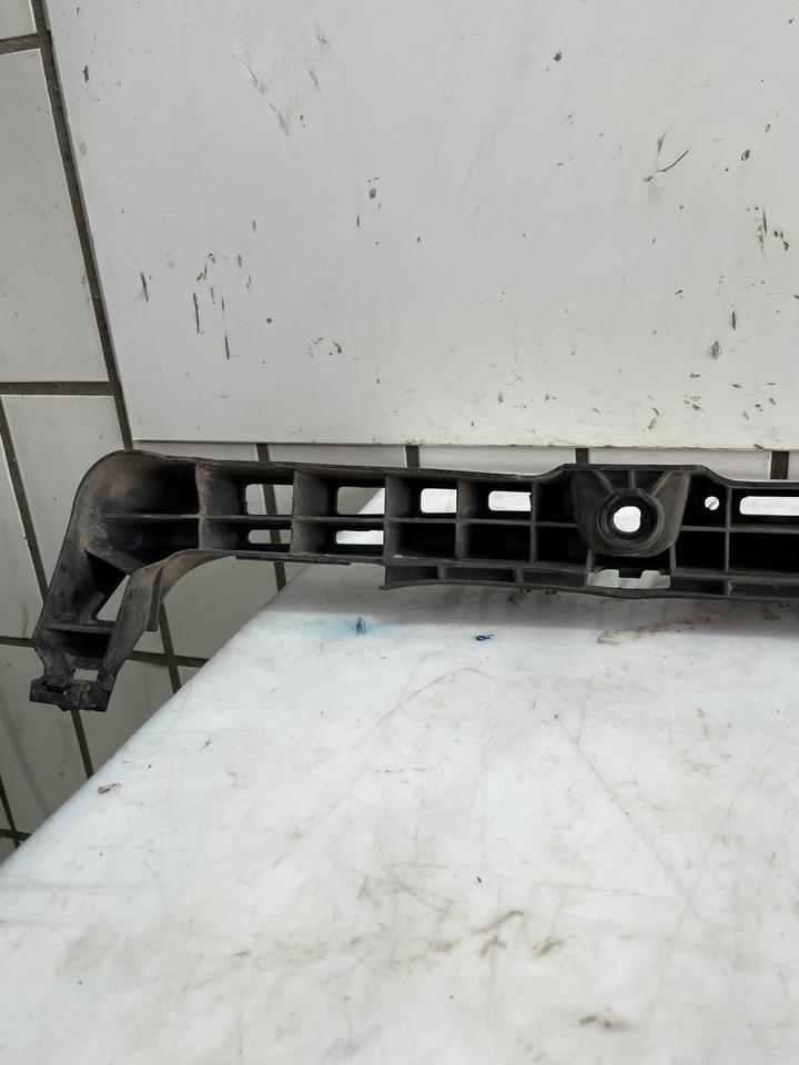 VW Golf 7 VII Stoßstange Träger Halter Aufnahme Hinten 5Q6807863A – Bild 7