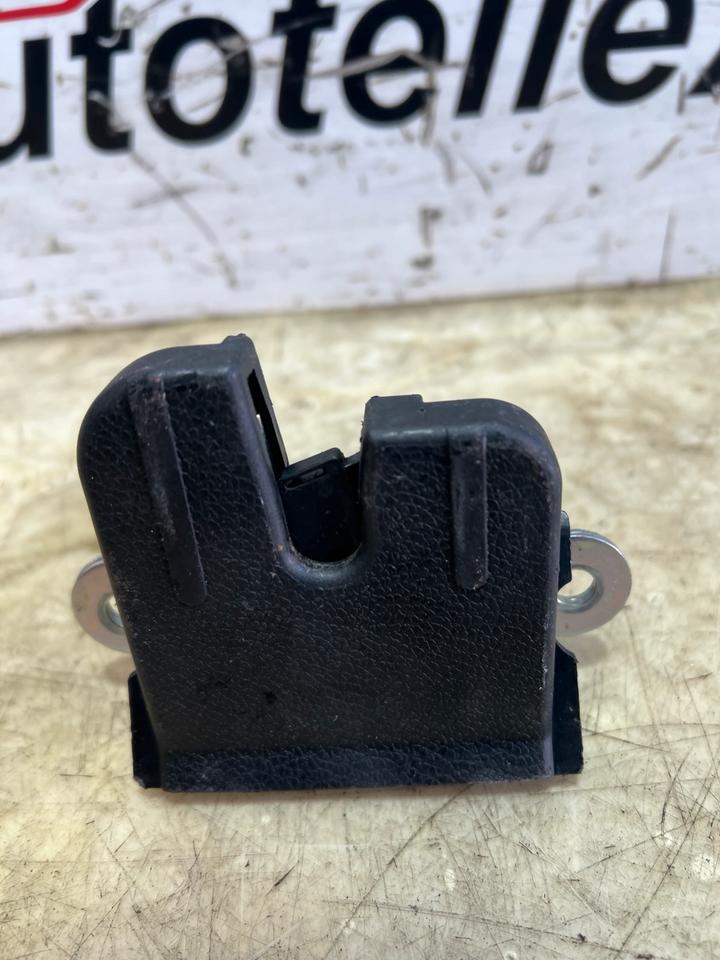 VW Golf Tiguan 5N Heckklappenschloss Schloss 5M0827505H – Bild 2