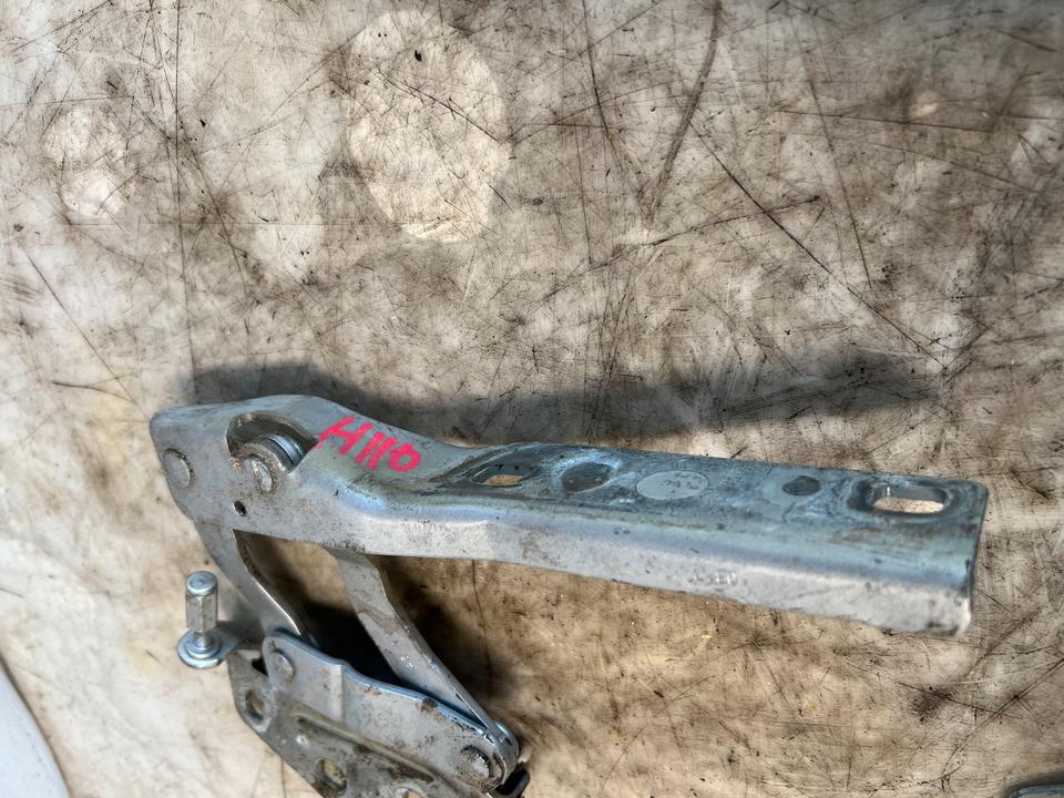 VW Passat B7 Motorhauben Scharnieren 3AA823301 3AA823302 – Bild 12