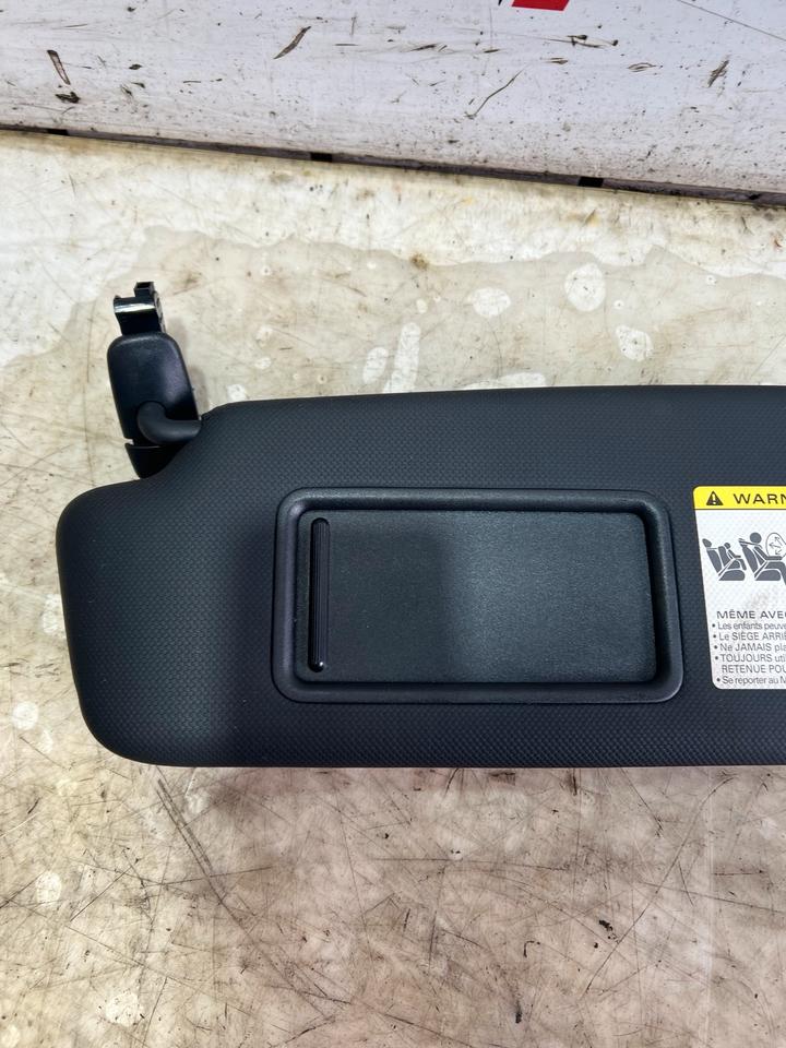 Audi Q5 8R Sonnenblende Schutzblende Links – Bild 4