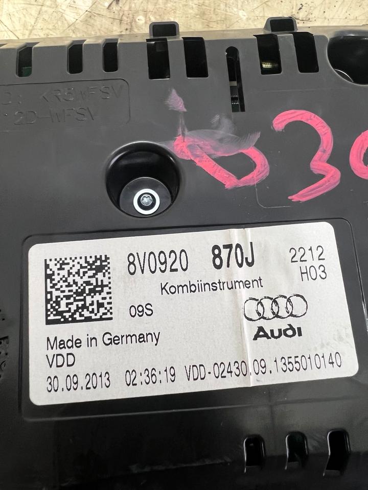 Audi A3 8V Tacho Tachometer Kombiinstrument 8V0920870J – Bild 6