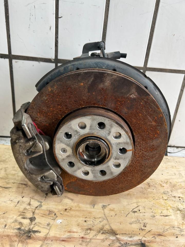 VW Beetle 5C Achsschenkel Radnabe Bremssattel Vorne – Bild 8