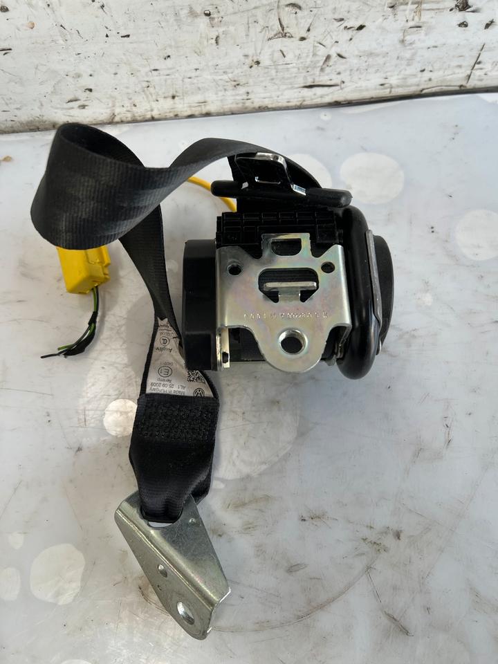 VW Golf 5 V Sicherheitsgurt Gurt Rechts Links 1K6857805 1K6857806 – Bild 3