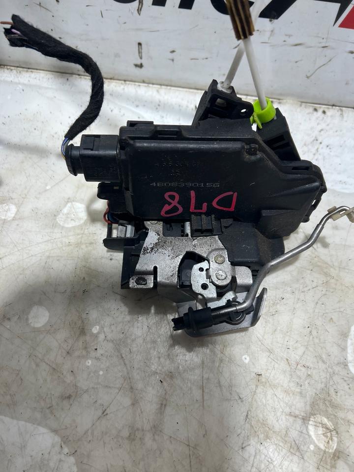 Audi A6 4B Türschloss Tür Schloss Hinten 4B0839015 4B0839016 – Bild 2
