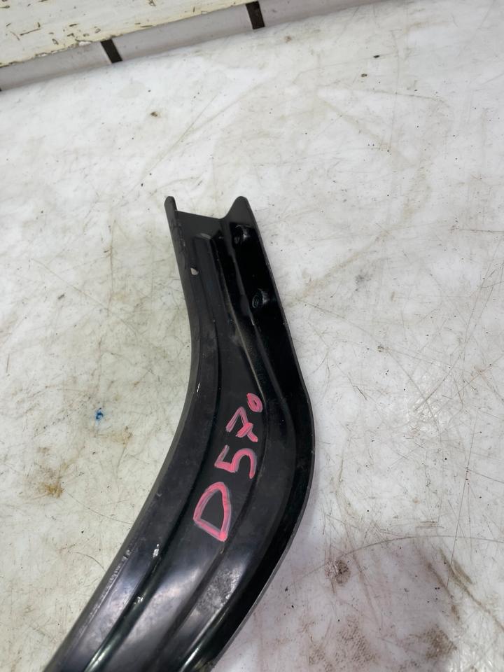 Mercedes E Klasse W212 Scheinwerfer Halter Strebe A2126200285 – Bild 3