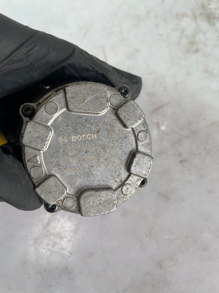 VW Audi Seat Skoda Wasserpumpe Kühlmittelpumpe 04L965567 – Bild 4