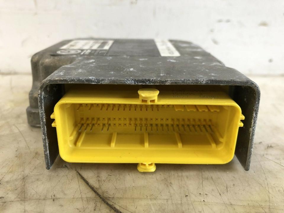 VW Tiguan 5N Steuergerät Airbag Airbagsteuergerät 5N0959655Q – Bild 2
