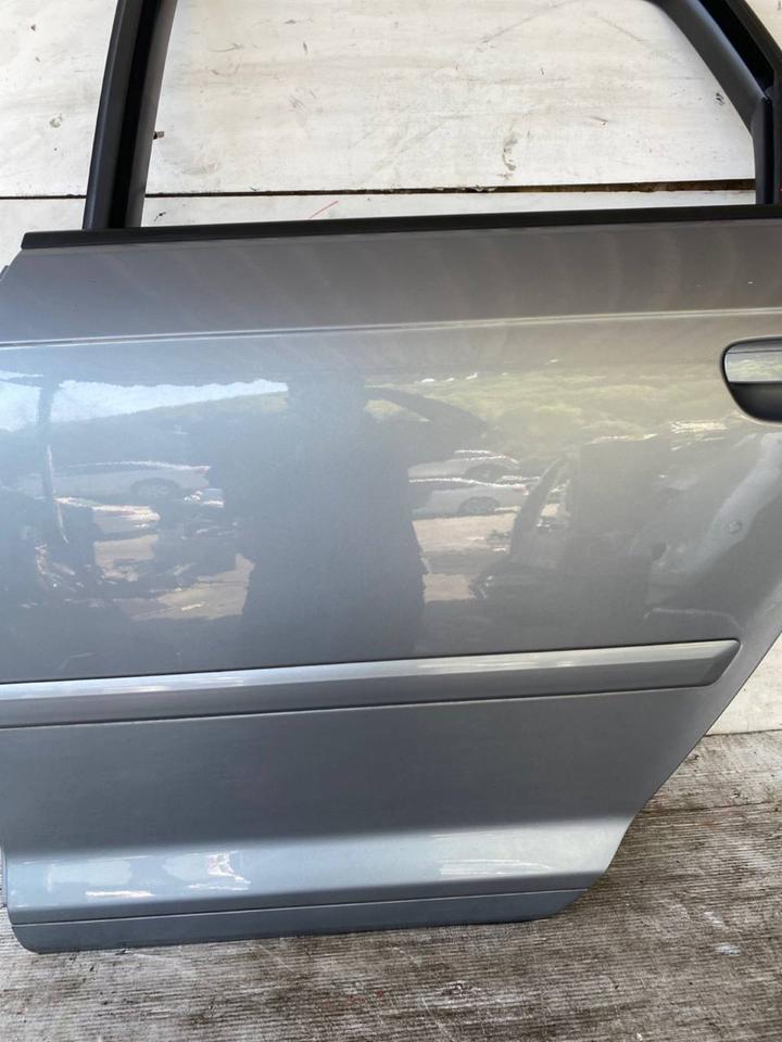 Audi A3 8P Tür Hinten Links LX7V – Bild 5