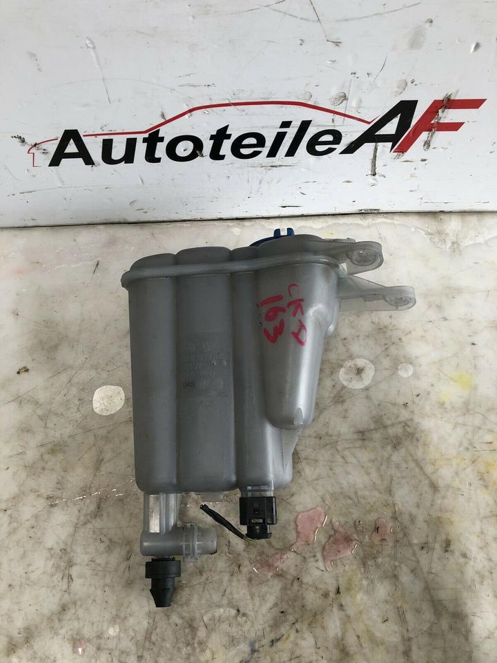 Audi A4 B8 8K Ausgleichsbehälter Kühlmittelbehälter 8K0121403