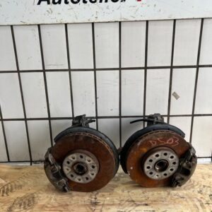VW Beetle 5C Achsschenkel Radnabe Bremssattel Vorne