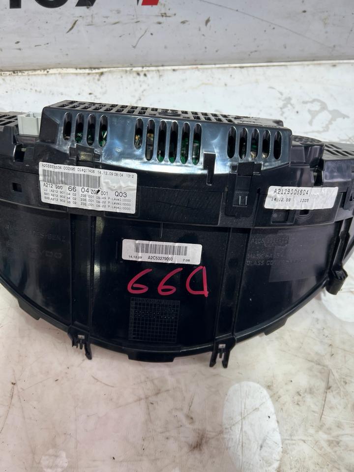 Mercedes E-Klasse W212 Tacho Tachometer A2129006604 – Bild 6