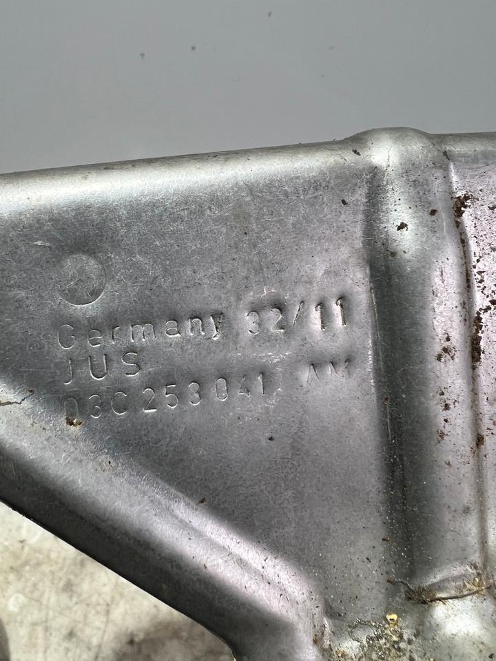 VW Golf 6 Touran Sharan 7N Hitzeschutz Schutz Krümmer 03C253041AM – Bild 3