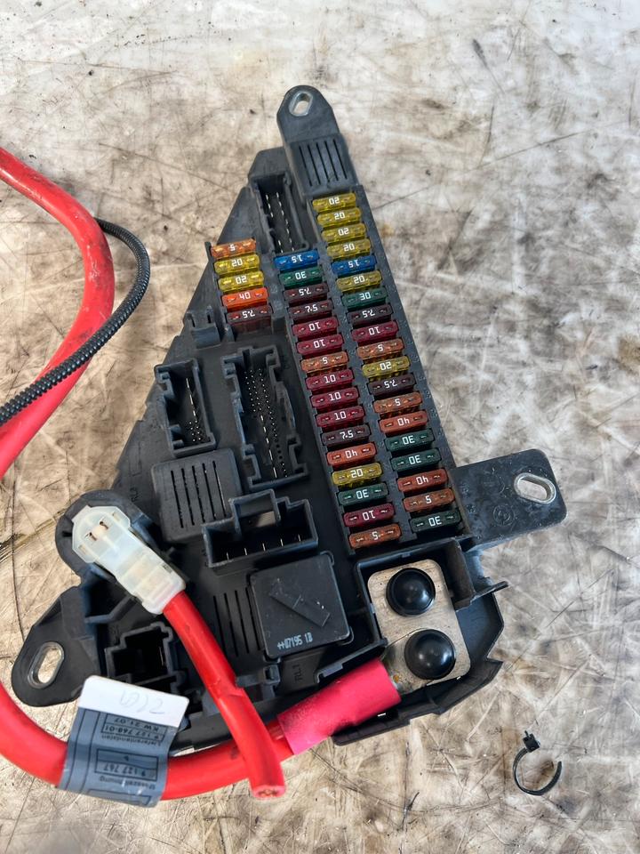 BMW 5er E60 E61 Sicherungskasten 9138830 – Bild 2