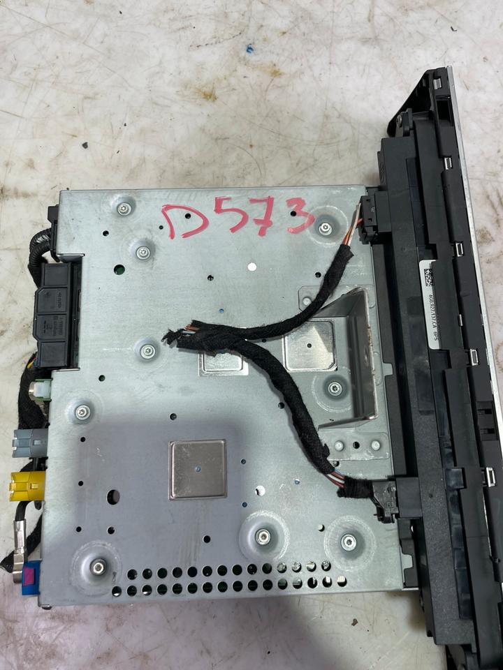 Audi A6 4G Radio Steuergerät Navigationsystem 4G0035678E – Bild 9