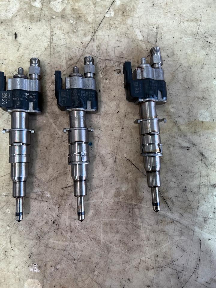 BMW 6er 7er F06 F12 F13 F01 N63 Einspritzdüse Injektoren 7585261 – Bild 2