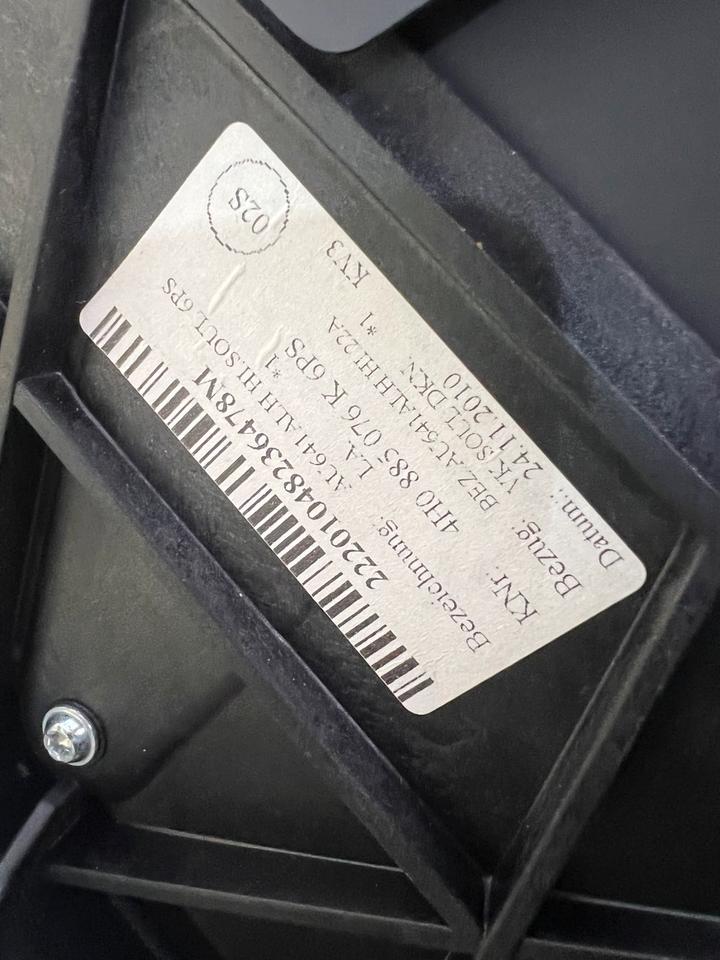 Audi A8 4H Mittelkonsole Mittelarmlehne Konsole Klima 4H0885076K – Bild 11