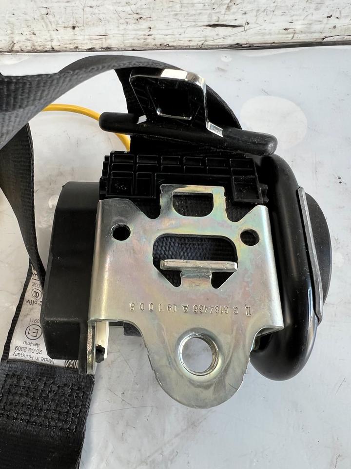 VW Golf 5 V Sicherheitsgurt Gurt Rechts Links 1K6857805 1K6857806 – Bild 4