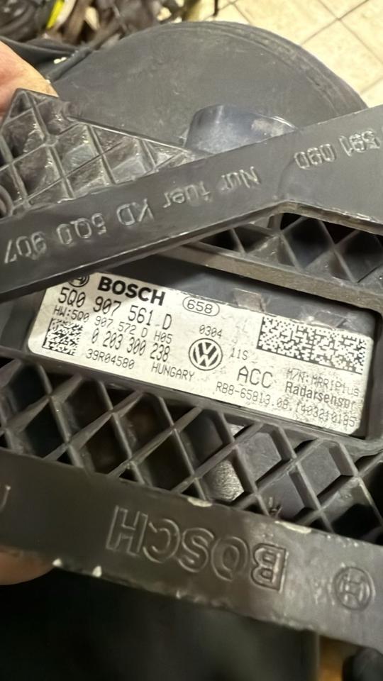 VW Golf 7 VII Radarsensor Abstandsregelradar Sensor 5Q0907561D – Bild 4