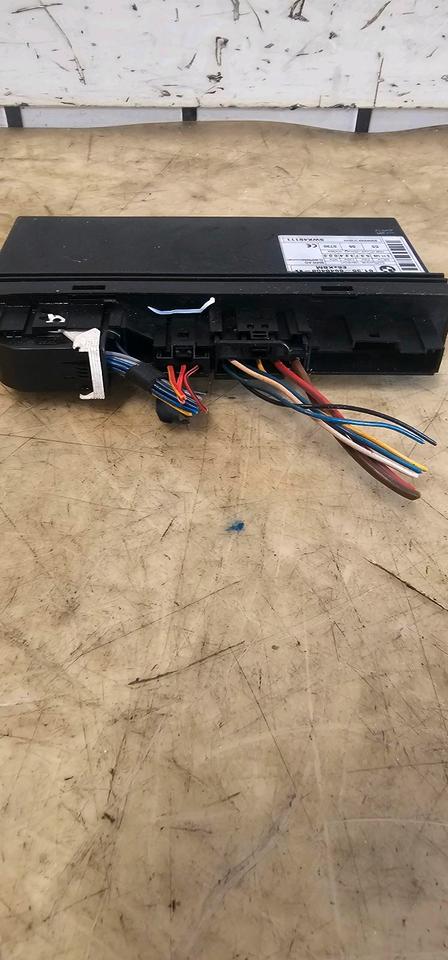 BMW 5er E60 E61 Karosseriemodul Modul Steuergerät 6946408 – Bild 4