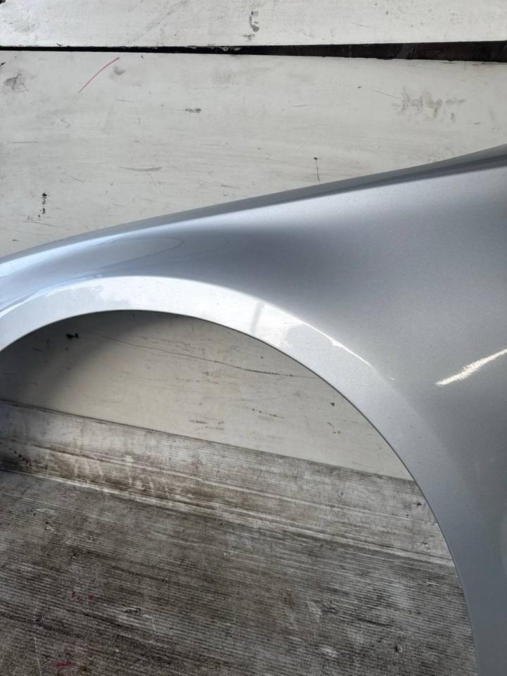 Audi A8 4H Kotflügel Seitenwand Vorne Rechts Links LX7W – Bild 9